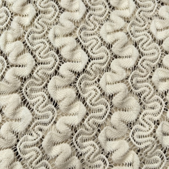 Stretchy sleeveless top M - Picture 2 of 8